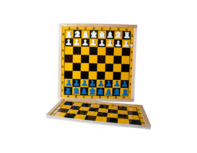 Ref. 01.14.04. Mural plegable con piezas de ajedrez imantadas azules y blancas